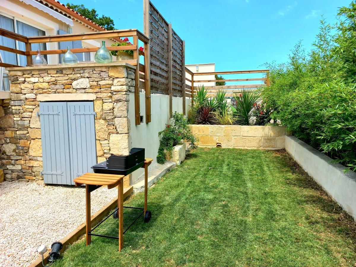 Charmante villa dans un village paisible aux portes d'Uzès et des Cévennes Saint-Hippolyte-de-Caton Exterior foto