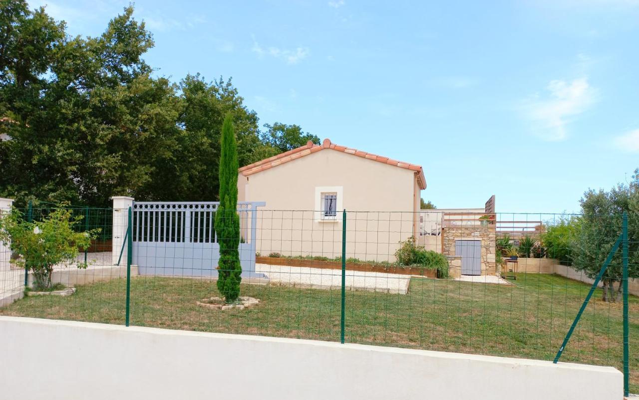 Charmante villa dans un village paisible aux portes d'Uzès et des Cévennes Saint-Hippolyte-de-Caton Exterior foto